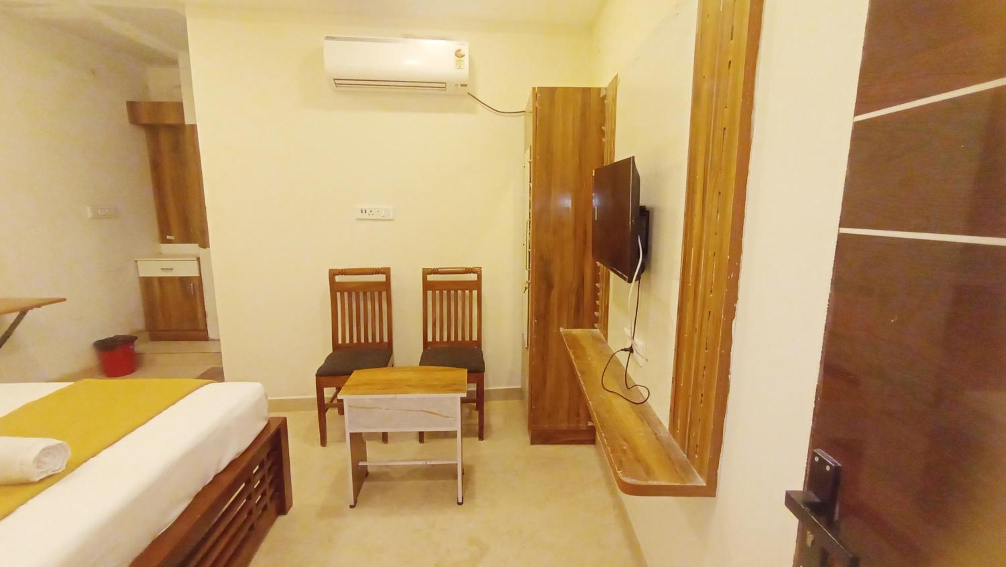 Mahadeepam Residency Villa Tiruvannāmalai Exterior photo