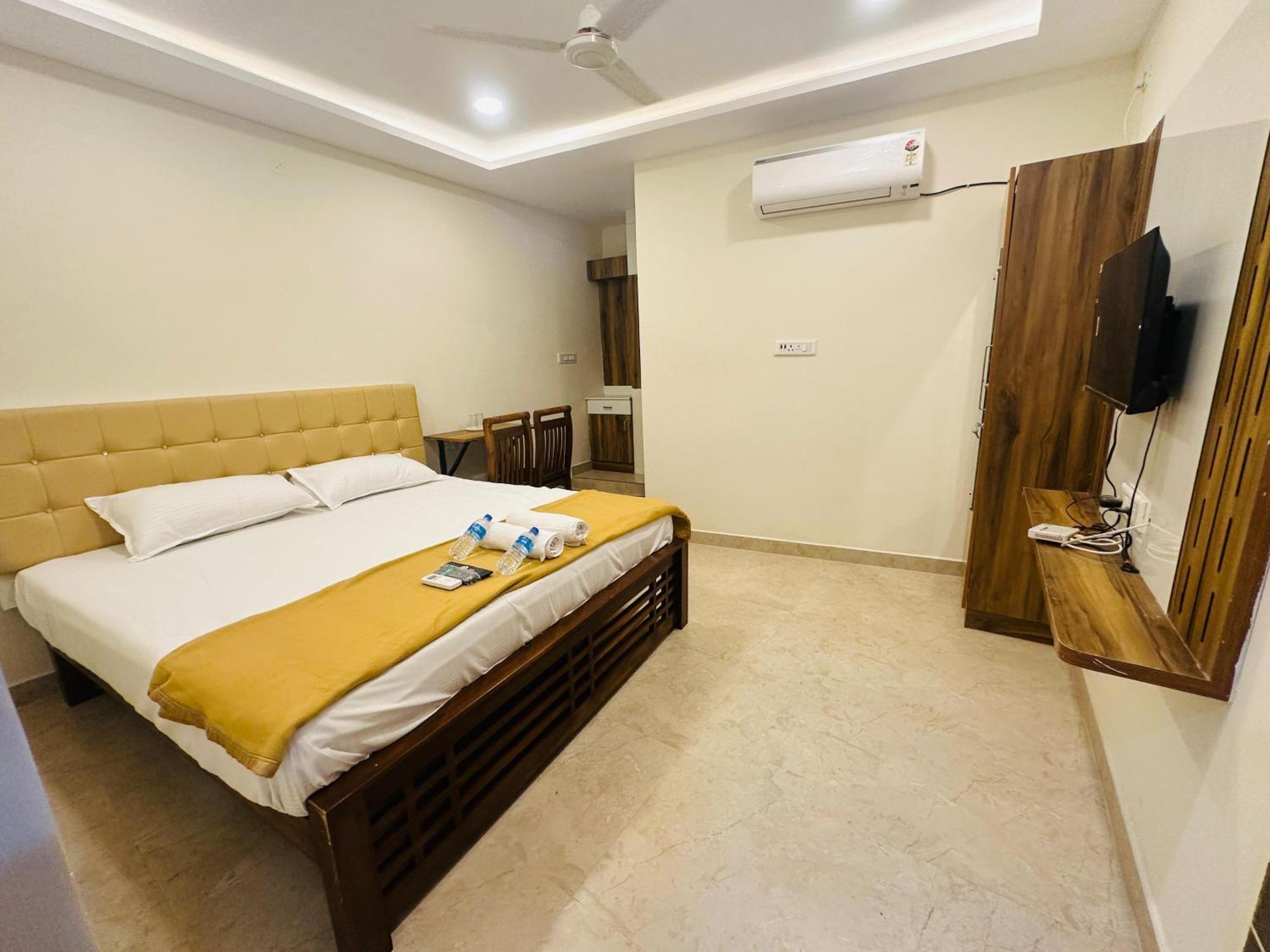 Mahadeepam Residency Villa Tiruvannāmalai Exterior photo